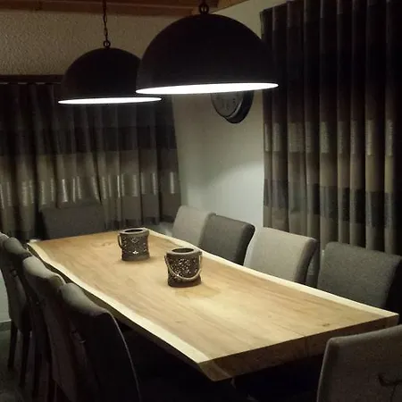 Clos Du Pre - Chaleur Chalet *